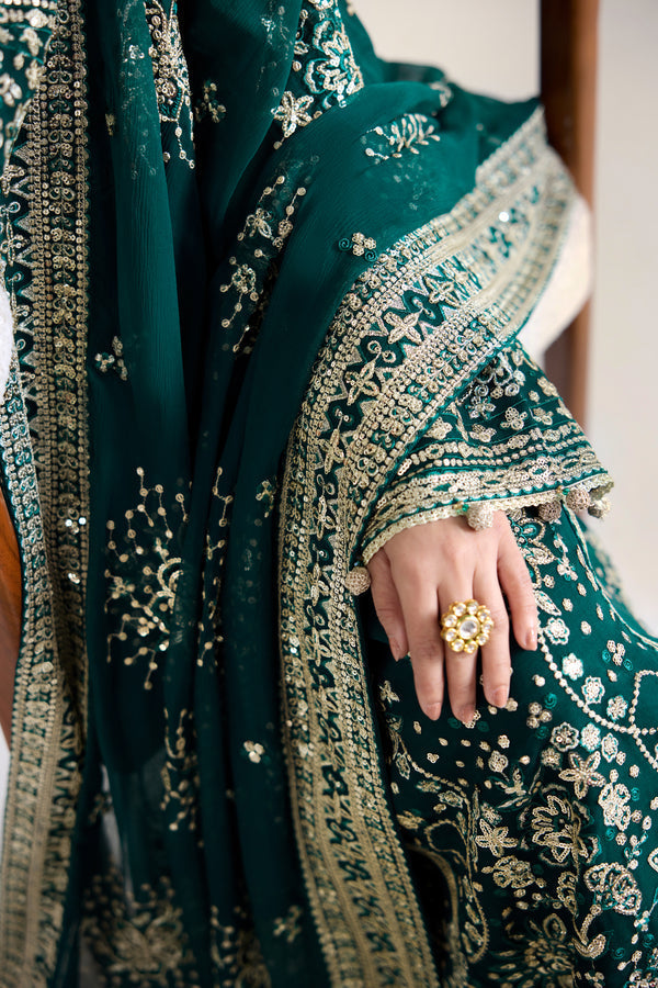 Farasha | STITCHED FORMALS ’26 | Gold Radiance