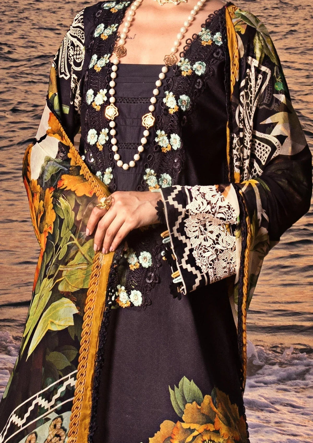 ELAF Signature Embroidered Lawn 3Pc Suit ESL-08B NIGHTFALL