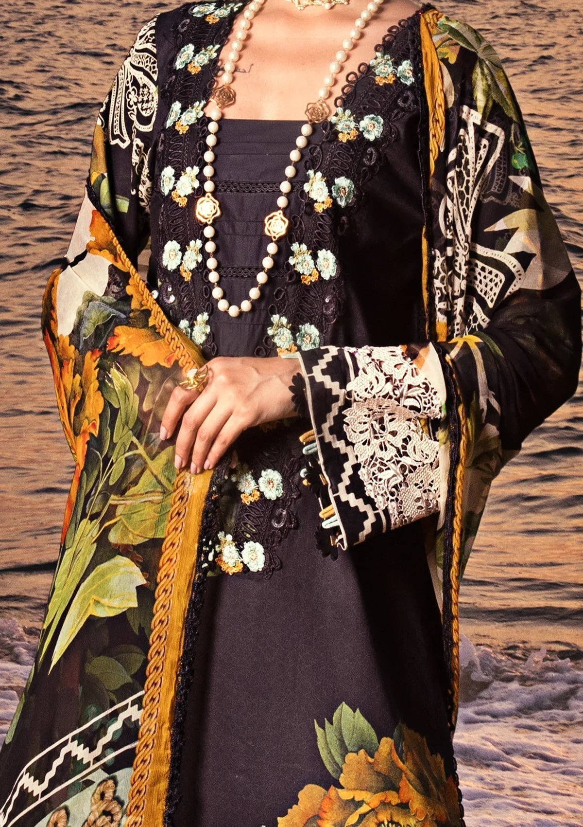 ELAF Signature Embroidered Lawn 3Pc Suit ESL-08B NIGHTFALL
