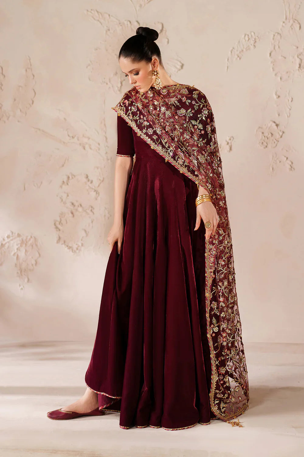 Baroque | EMBROIDERED VELVET | PR-1211