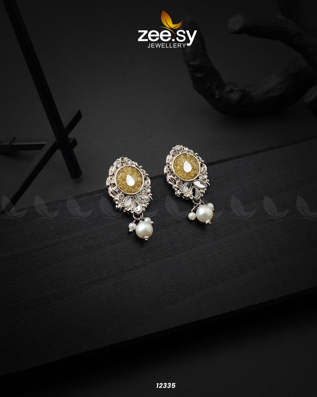 Limestone Crush Studs Earrings - Libasekhas