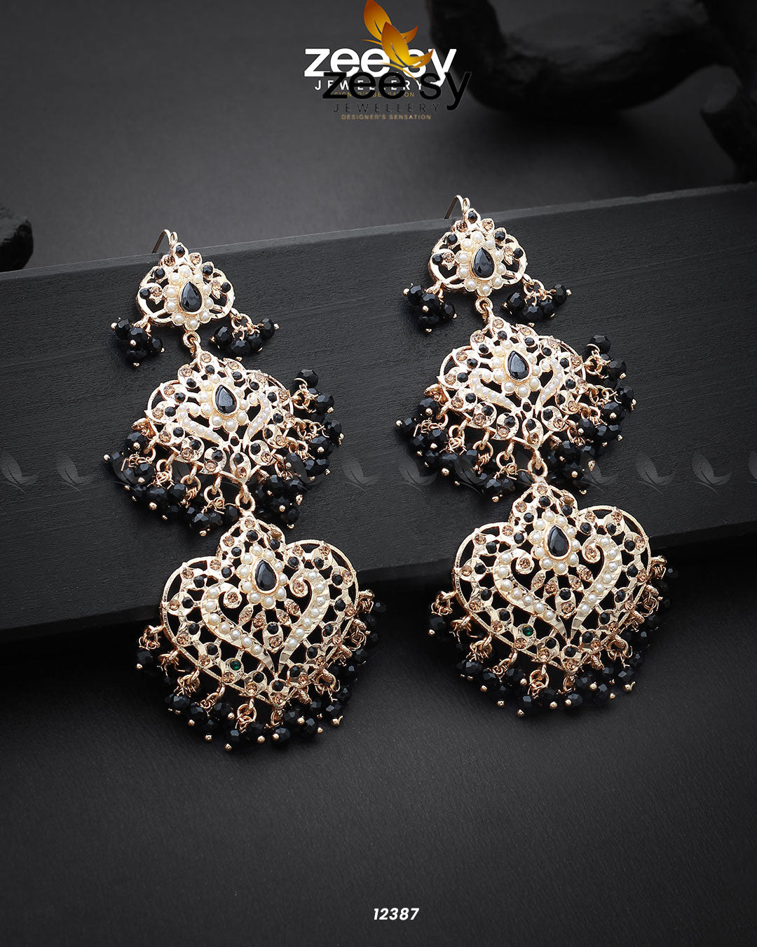 Keerthi's Earrings - Libasekhas