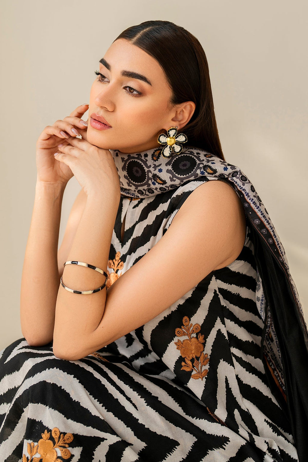 Baroque | Embroidered Lawn | SF-4206