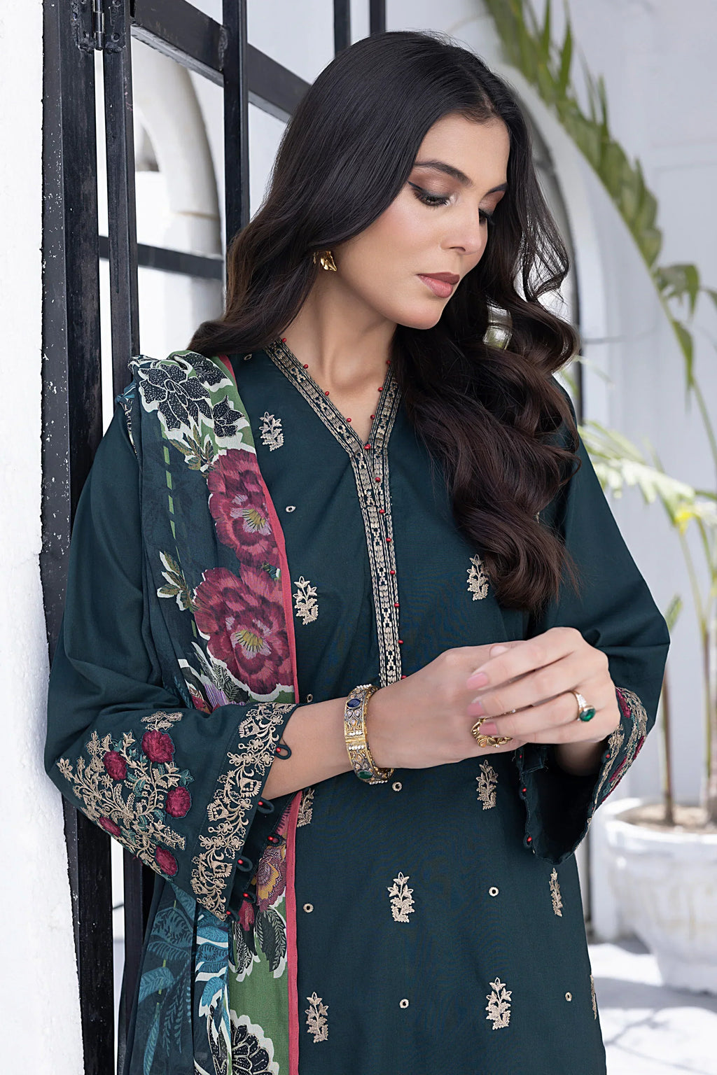 LSM | Spring Embroidered | 0067 - Riwayat-e-Khas