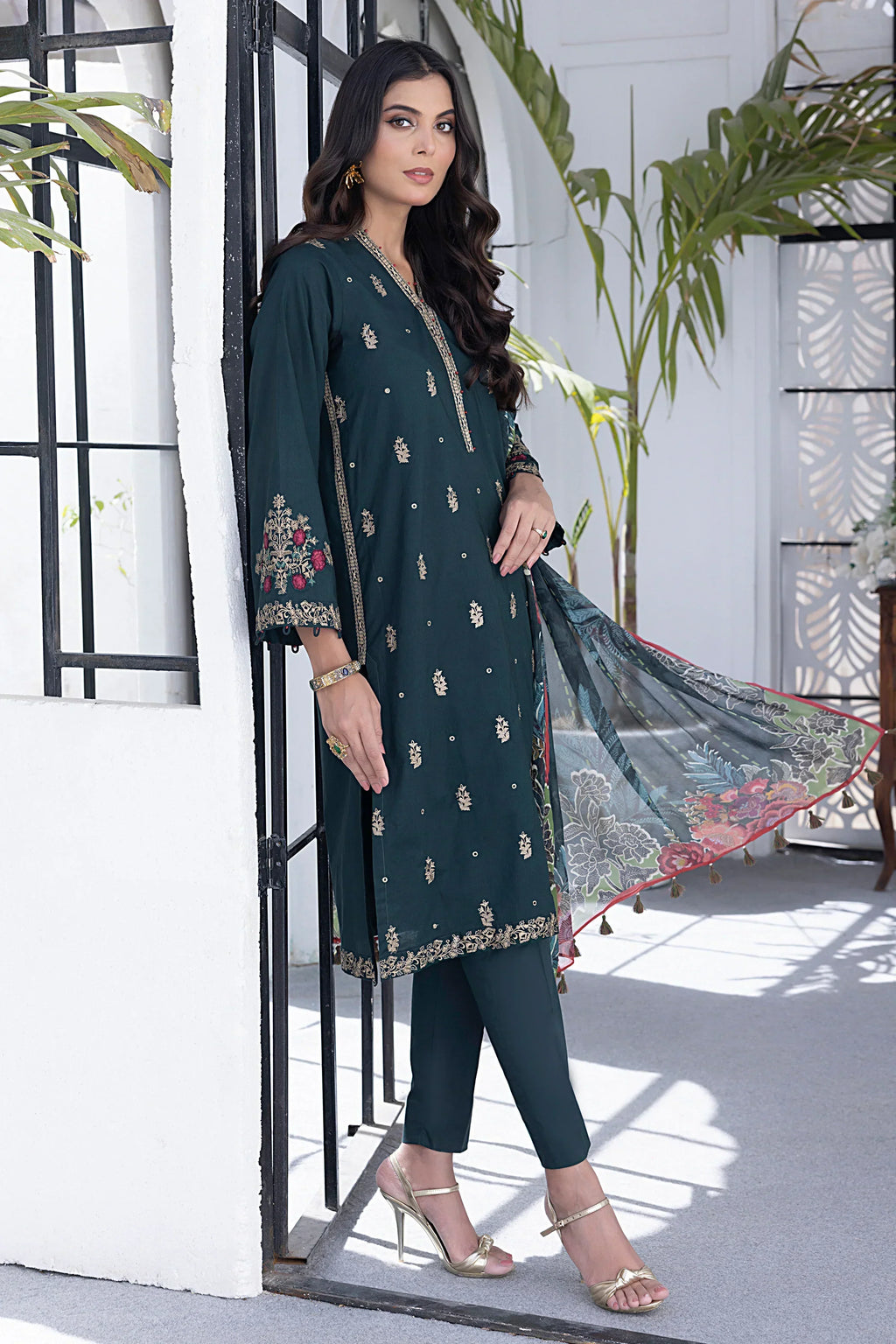 LSM | Spring Embroidered | 0067 - Riwayat-e-Khas