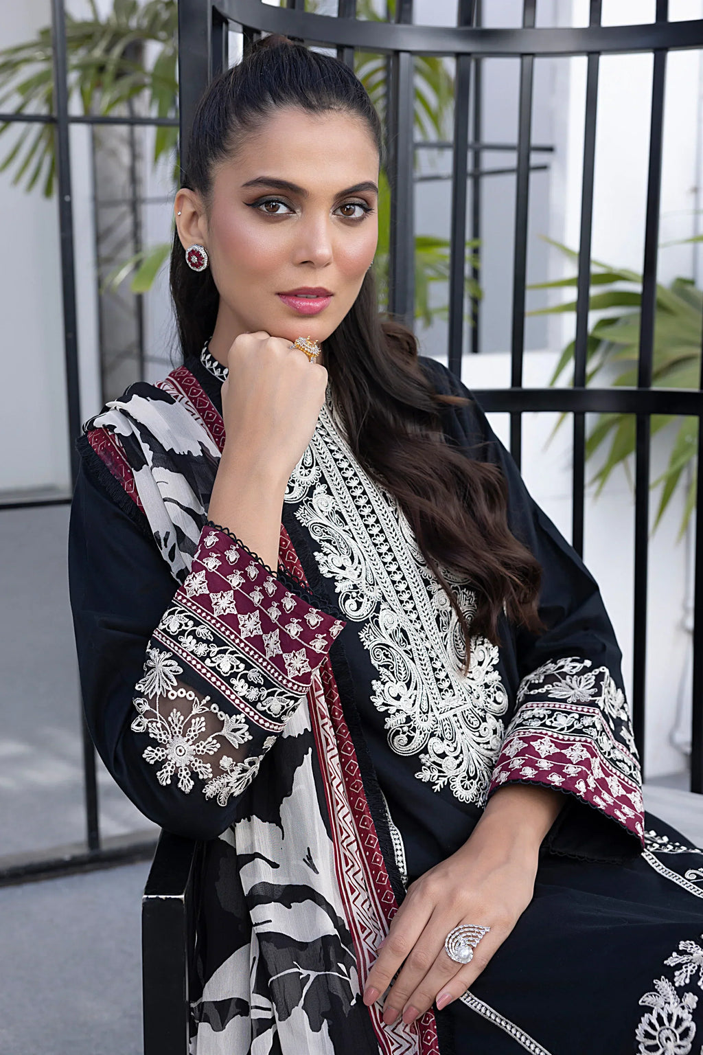 LSM | Spring Embroidered | 0021 - Riwayat-e-Khas