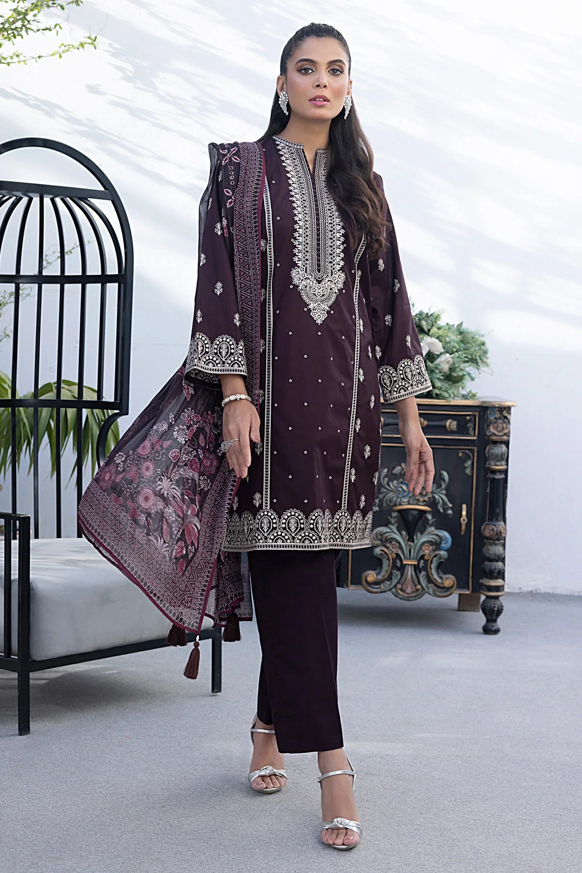 LSM | Spring Embroidered | 0013 - Riwayat-e-Khas