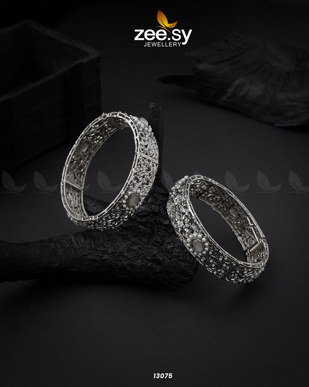 Hyderabadi Kara Bangles - Libasekhas