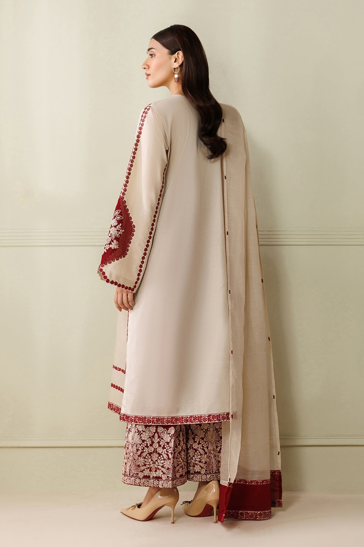Baroque | Embroidered Lawn | SF-4421