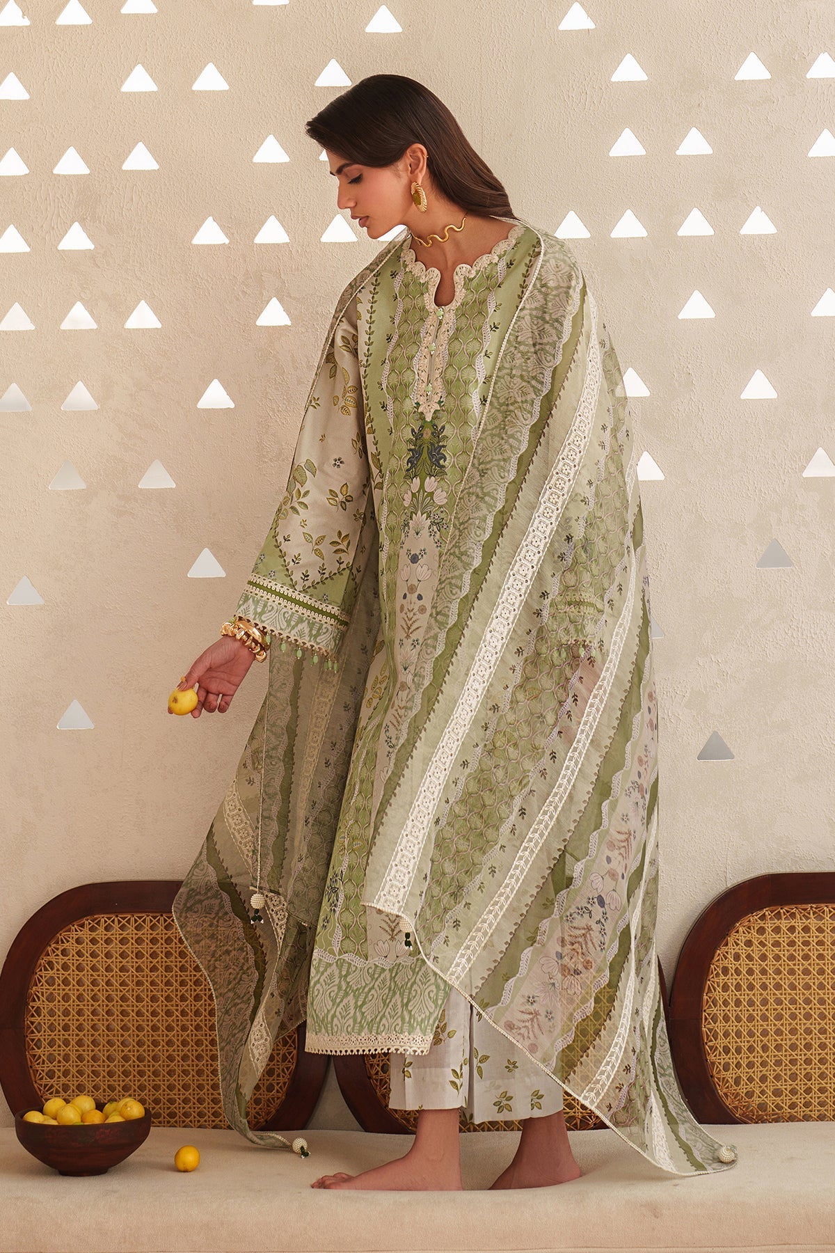 Baroque | Embroidered Lawn | SF-4406