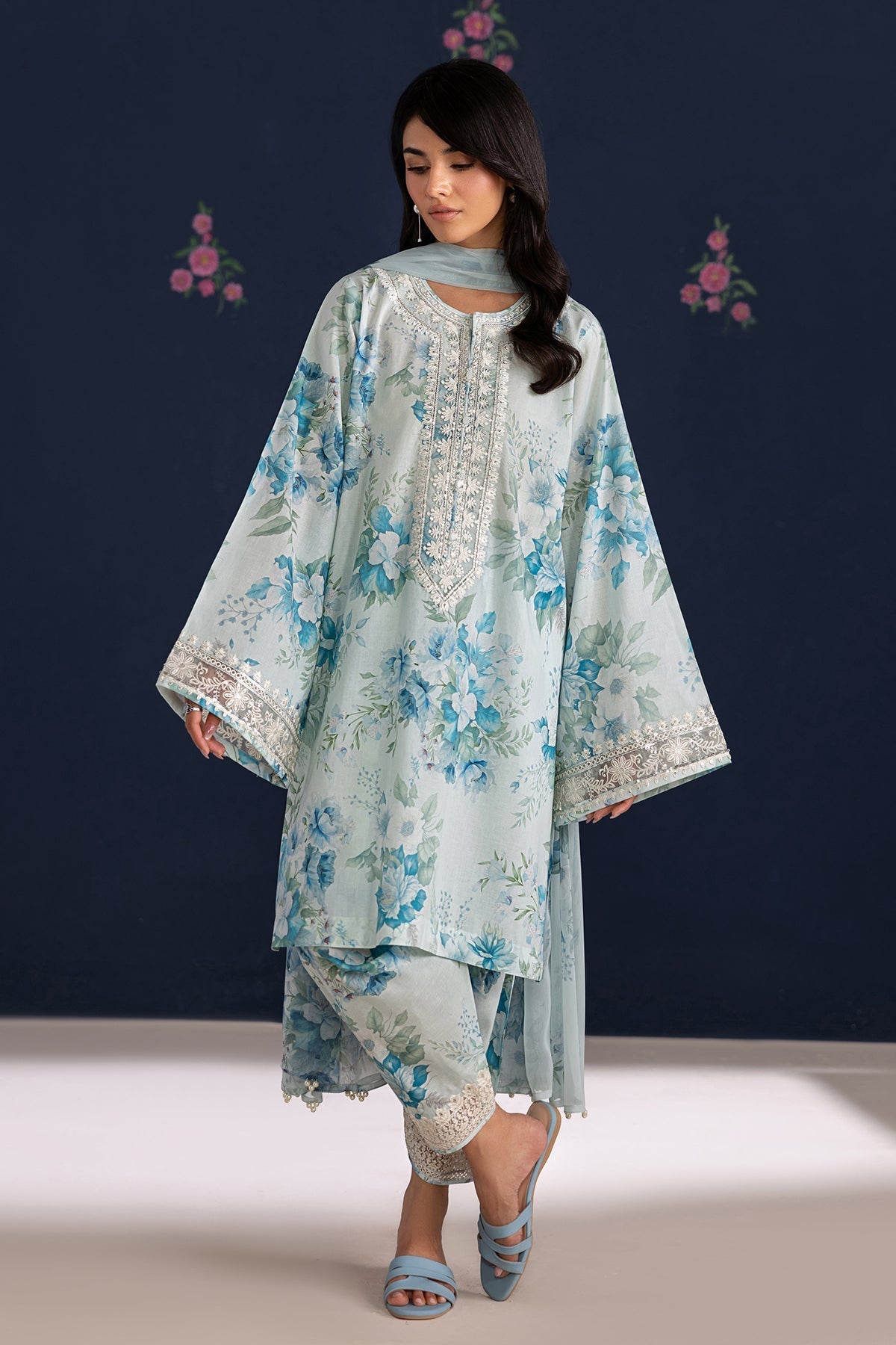 Baroque | Embroidered Lawn | SF-4461