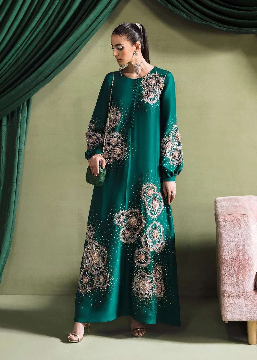 Kanwal Malik | Tesoro Collection | OLIVIA