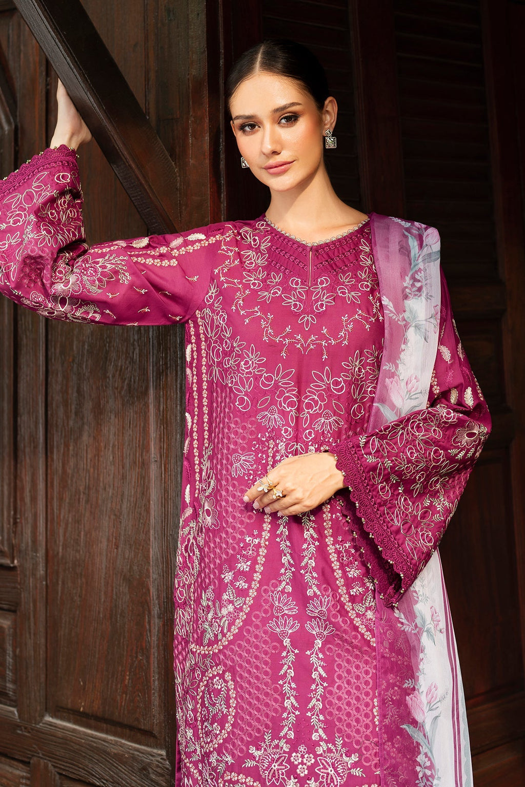 Baroque | Embroidered Lawn | SF-4263