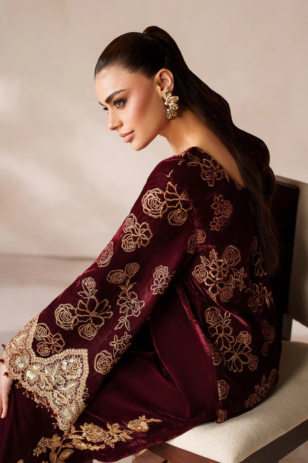 Baroque | EMBROIDERED VELVET | PR-1201