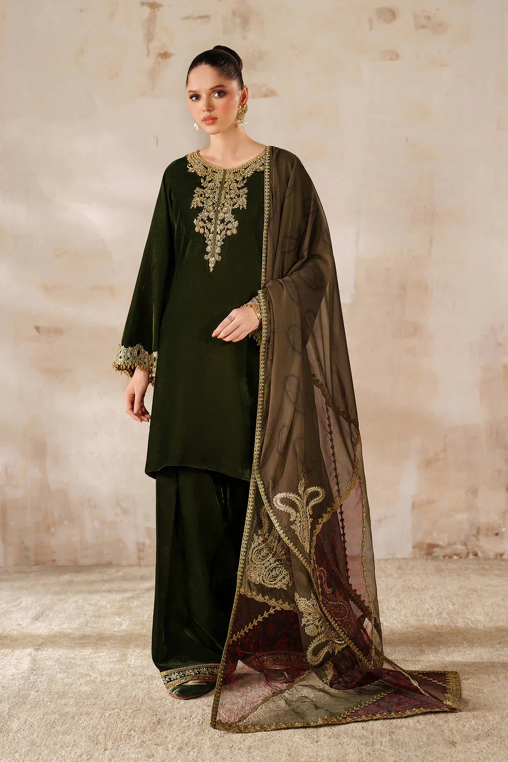 Baroque | EMBROIDERED VELVET | PR-1210