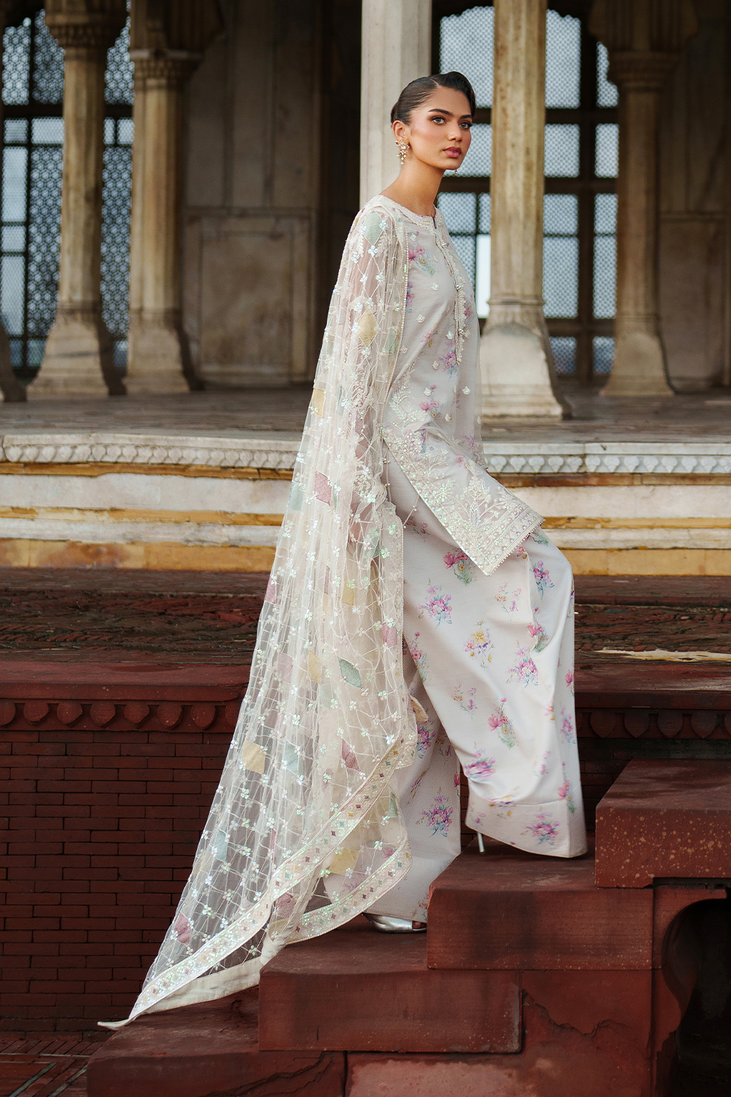Iznik | Exclusive Formals | UE-534 Embroidered Net