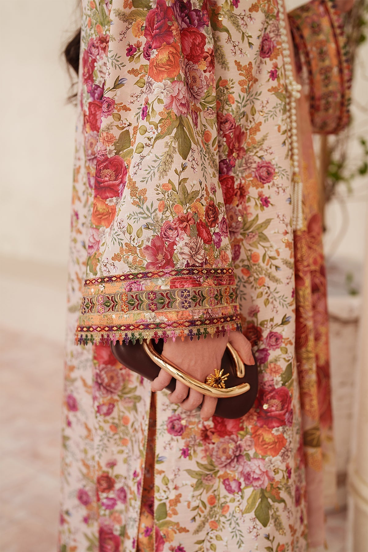 Baroque | Embroidered Lawn | SF-4407