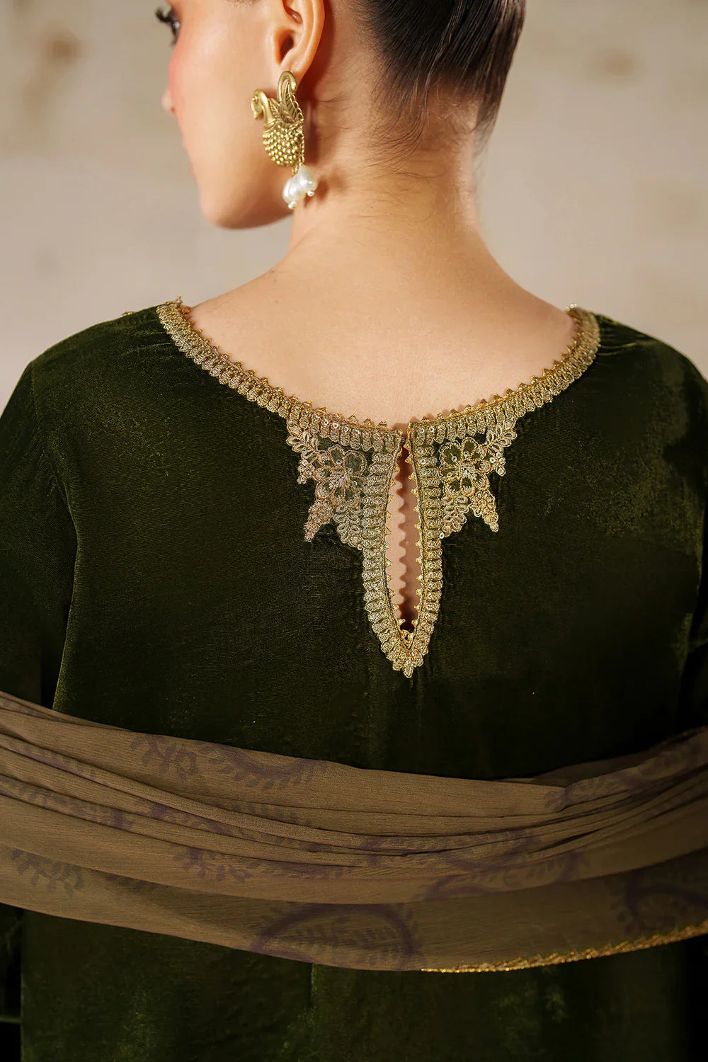 Baroque | EMBROIDERED VELVET | PR-1210