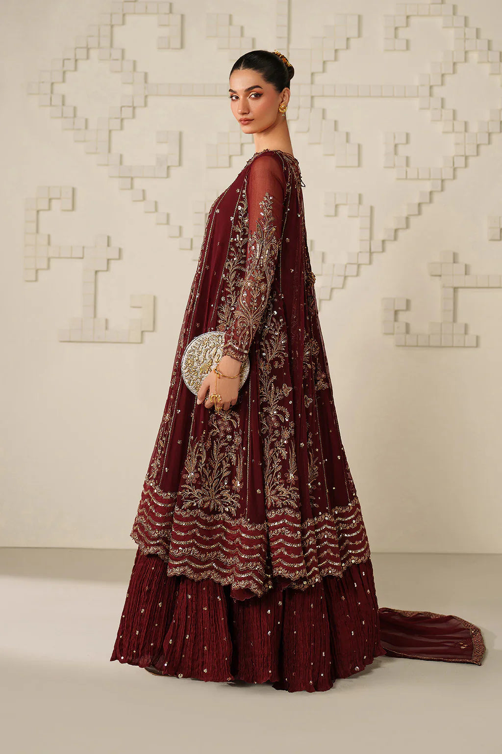 Iznik | Festive Formals | UE-622 Embroidered Chiffon