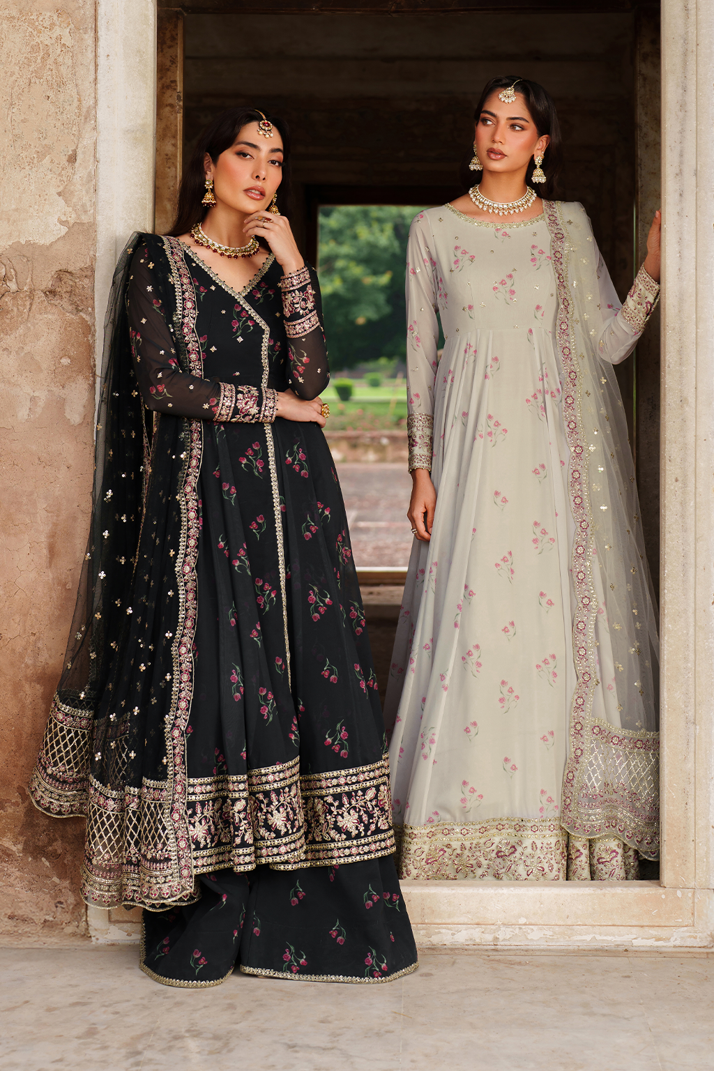 Iznik | Exclusive Formals | UE-551  Printed Chiffon