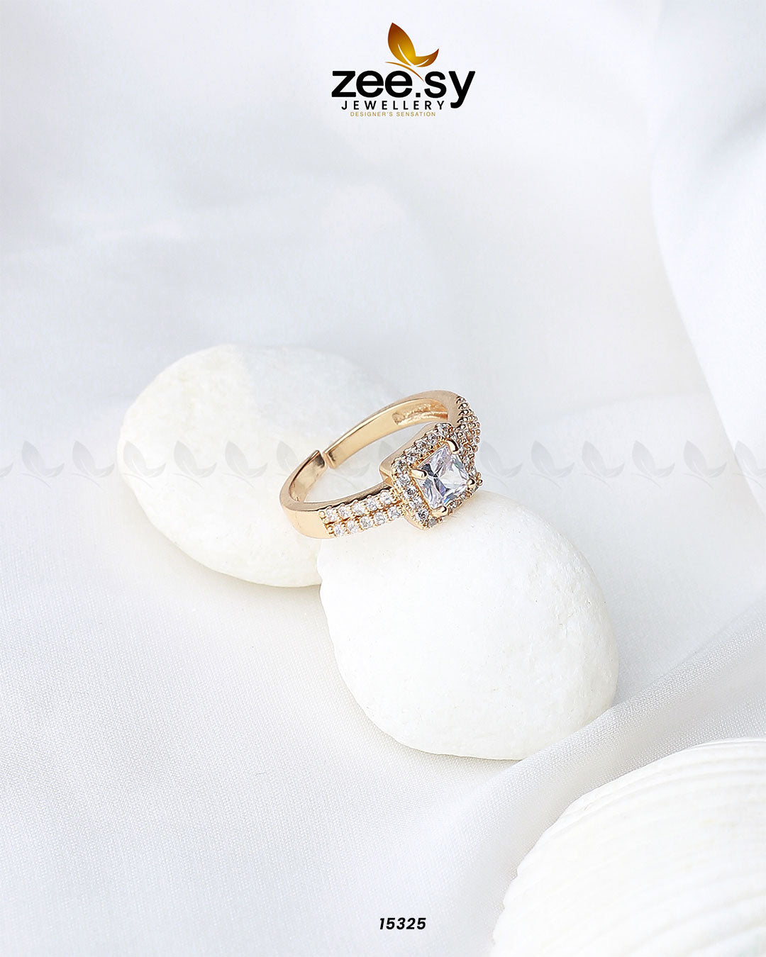 Lavish Zircon Ring - Libasekhas