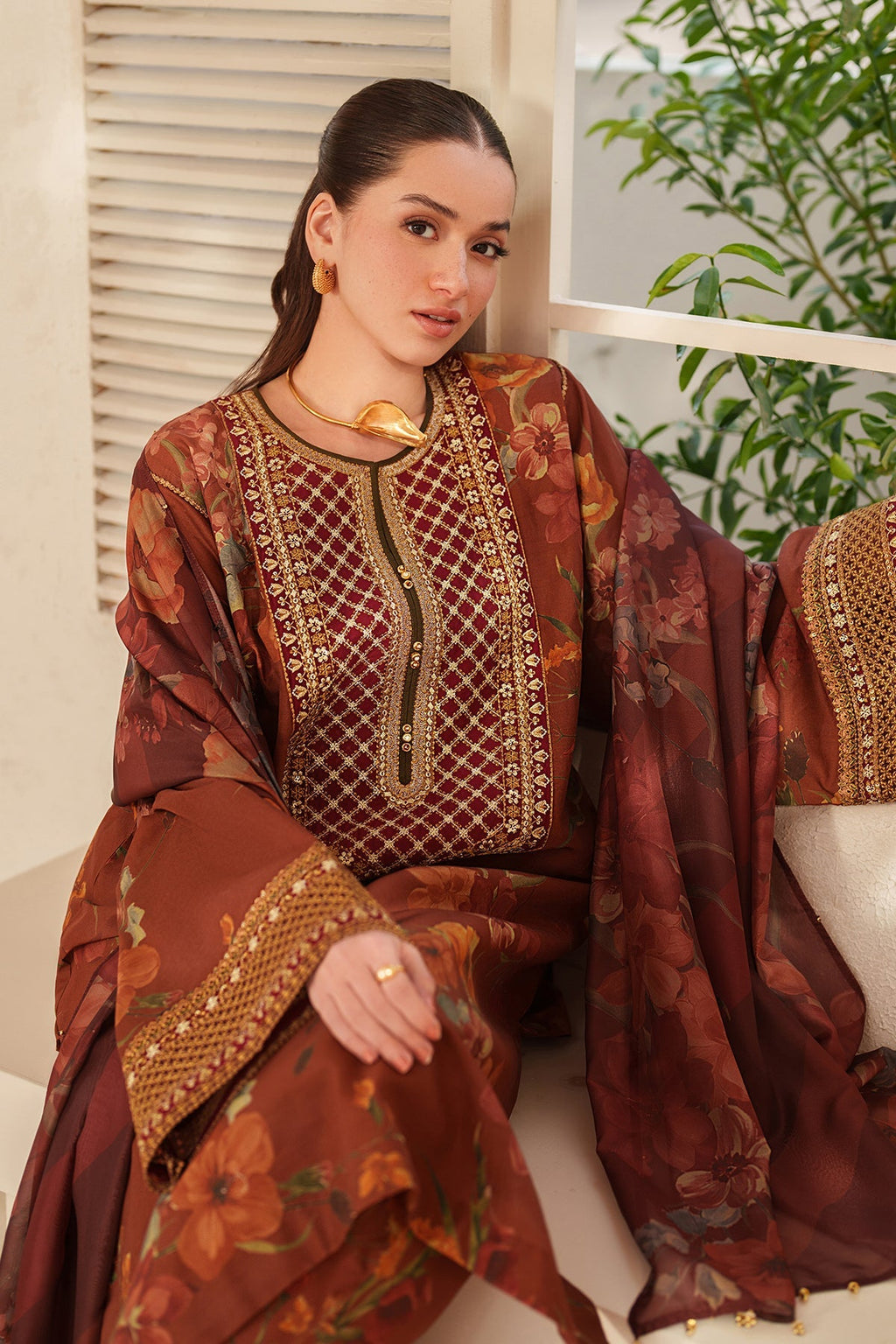 Baroque | Embroidered Lawn | SF-4409