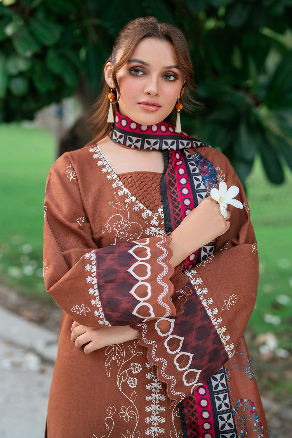 Baroque | Luxury Pret 24 | UF-4007
