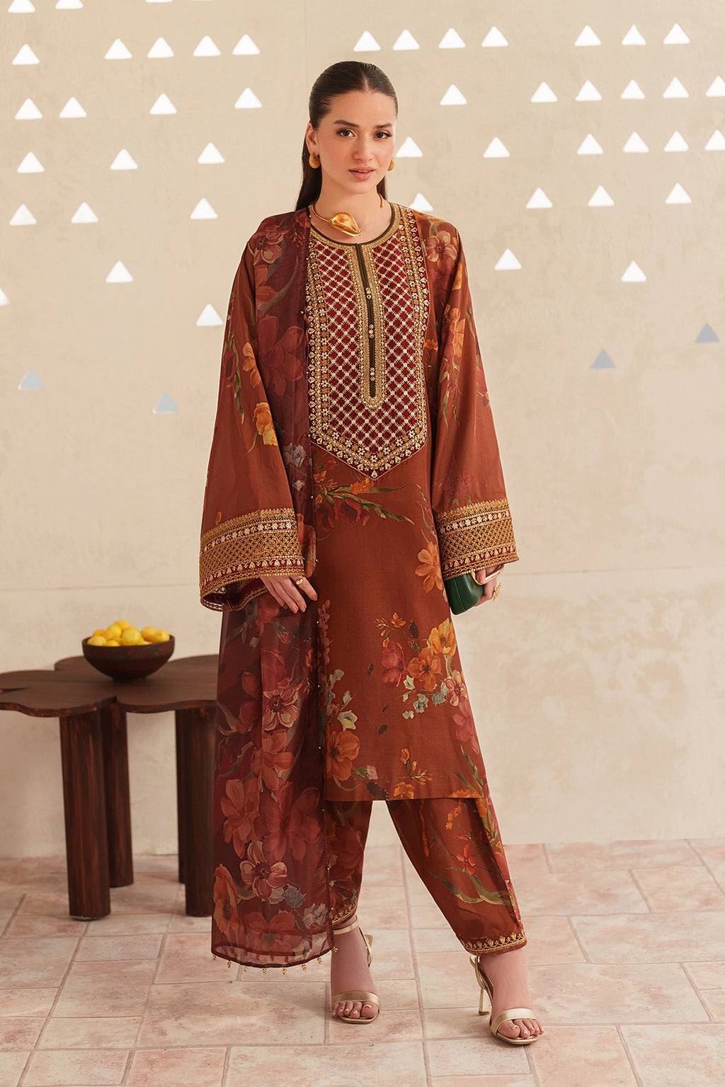 Baroque | Embroidered Lawn | SF-4409