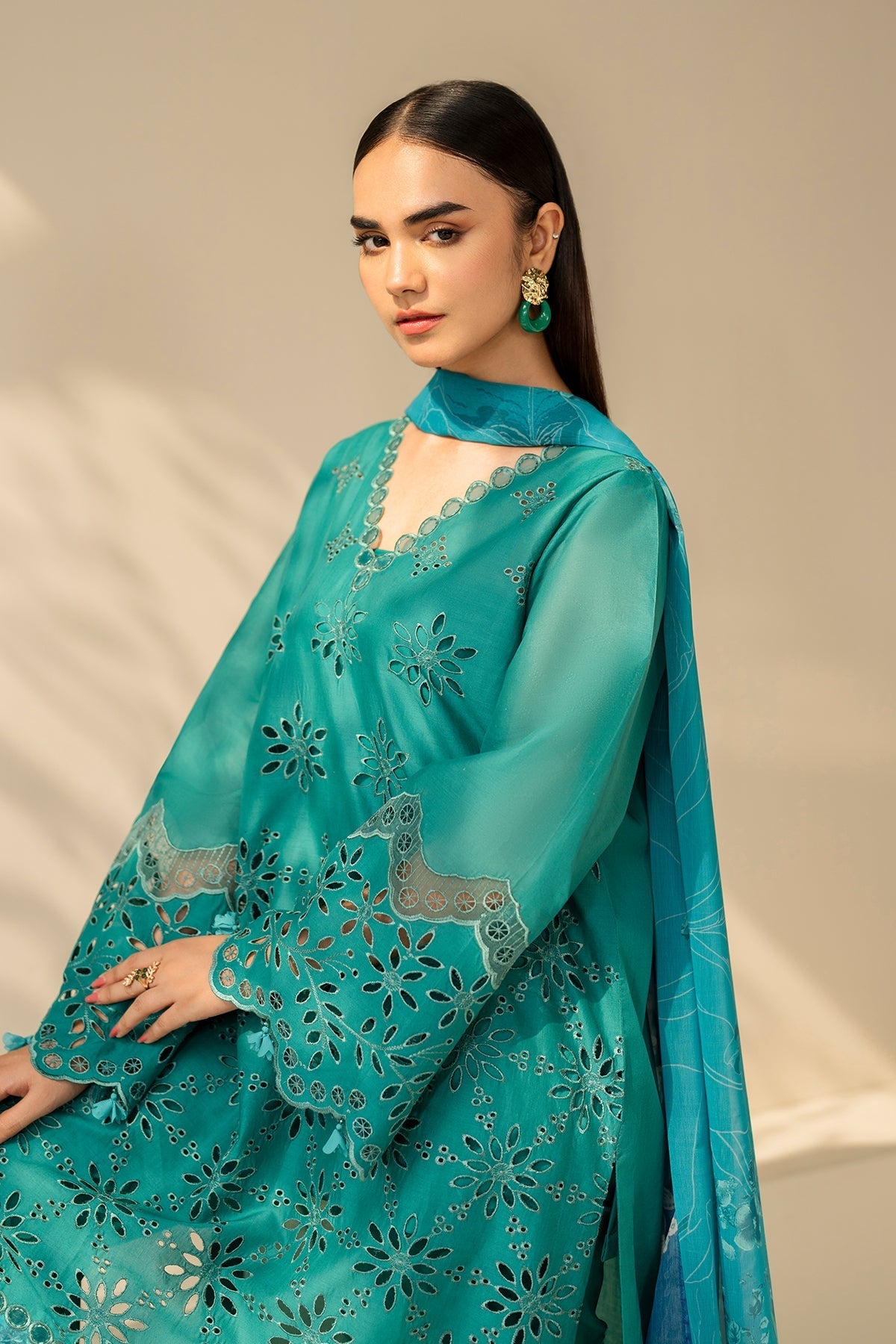Baroque | Embroidered Lawn | SF-4275