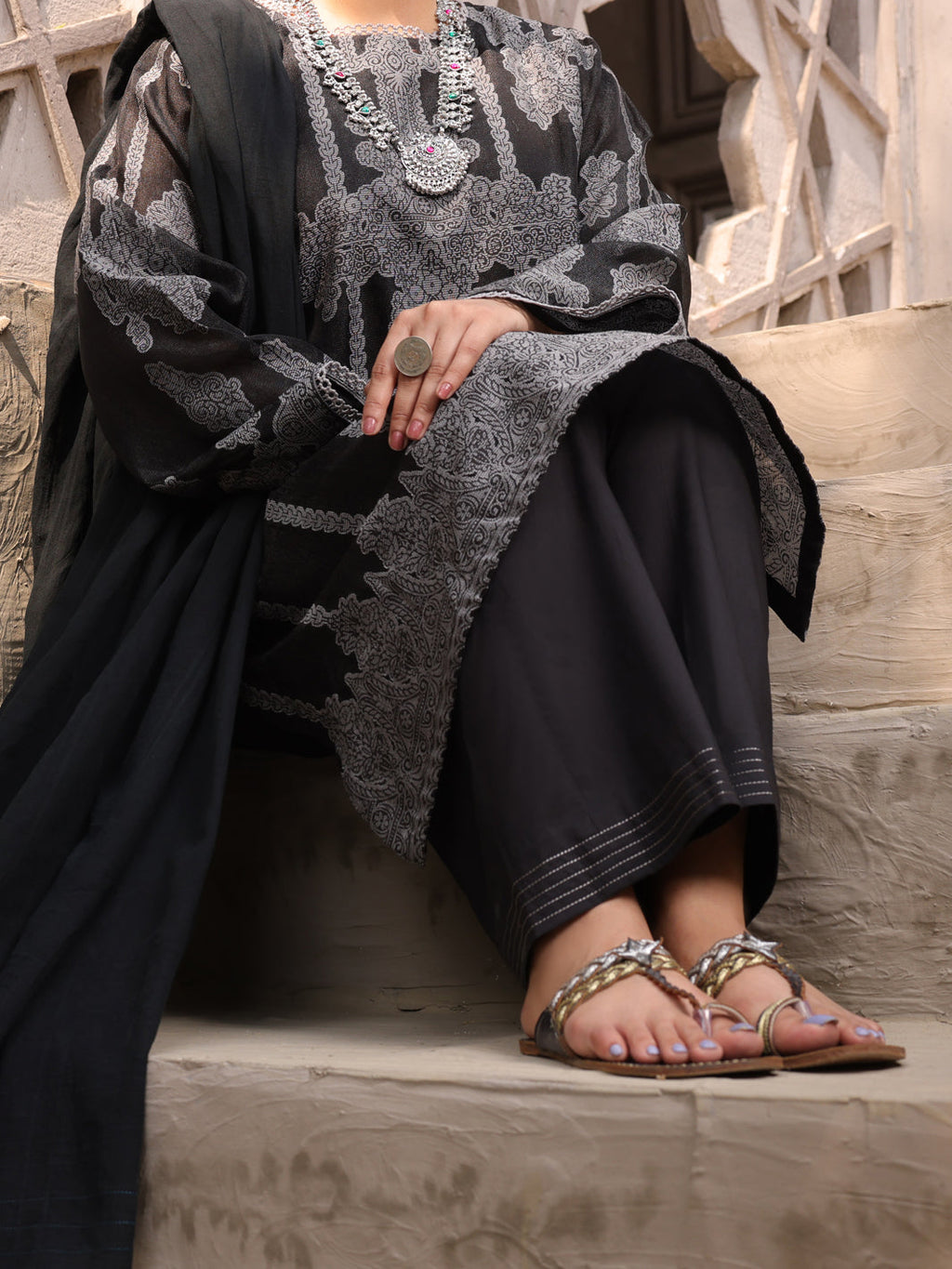 Almirah | Luxury Edit | ALP-3PS-1630