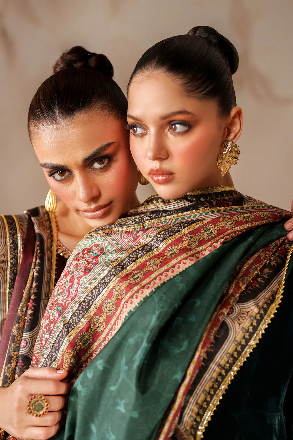 Baroque | EMBROIDERED VELVET | PR-1207