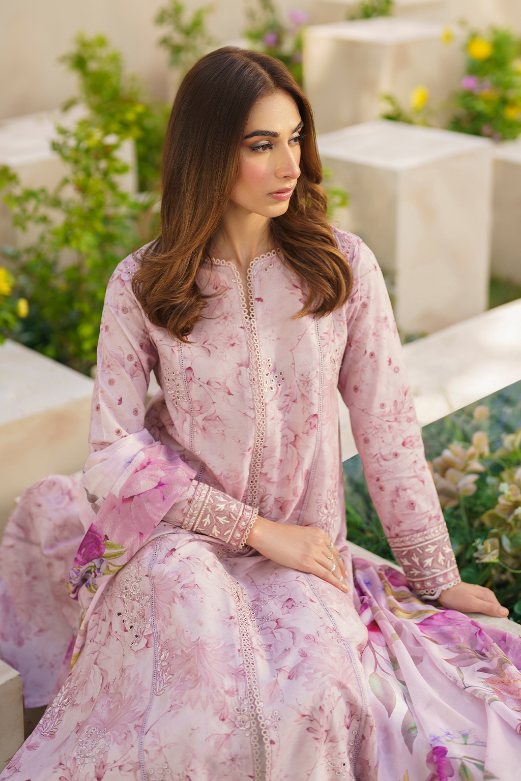 Iznik | Festive lawn 24 | SFL-06 - House Of Anaya