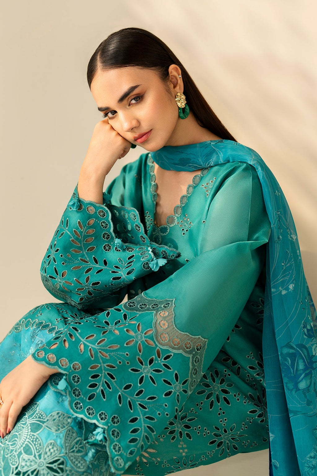 Baroque | Embroidered Lawn | SF-4275