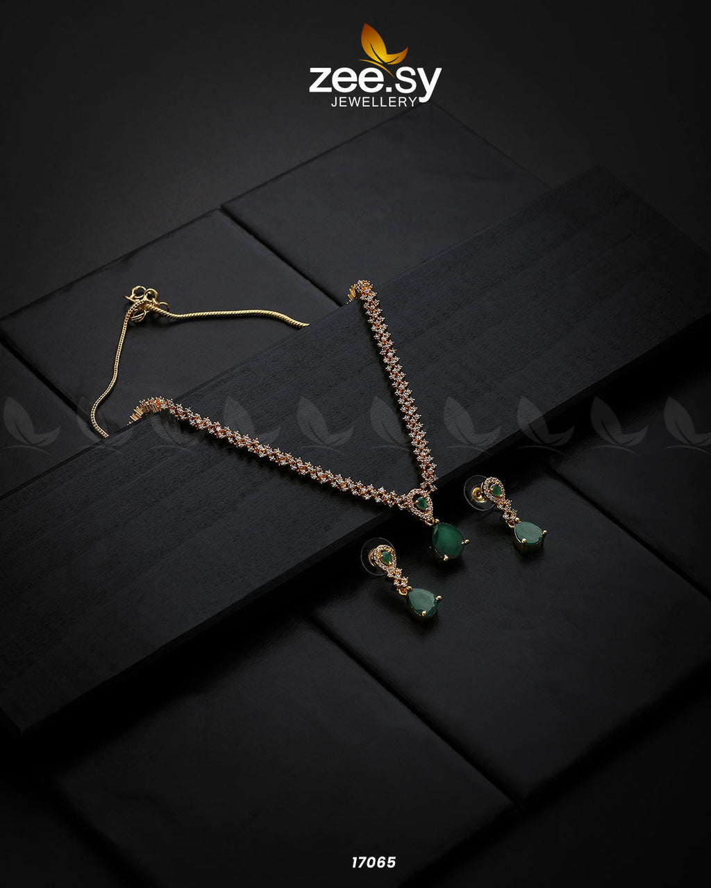 Nargis Zircon Necklace - Libasekhas