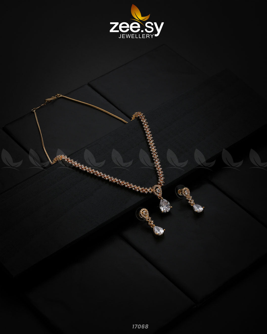 Nargis Zircon Necklace - Libasekhas