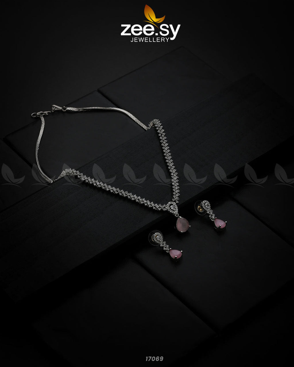 Nargis Zircon Necklace - Libasekhas