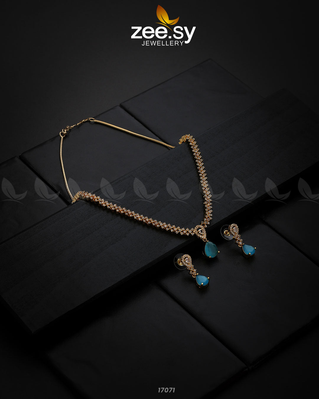 Nargis Zircon Necklace - Libasekhas