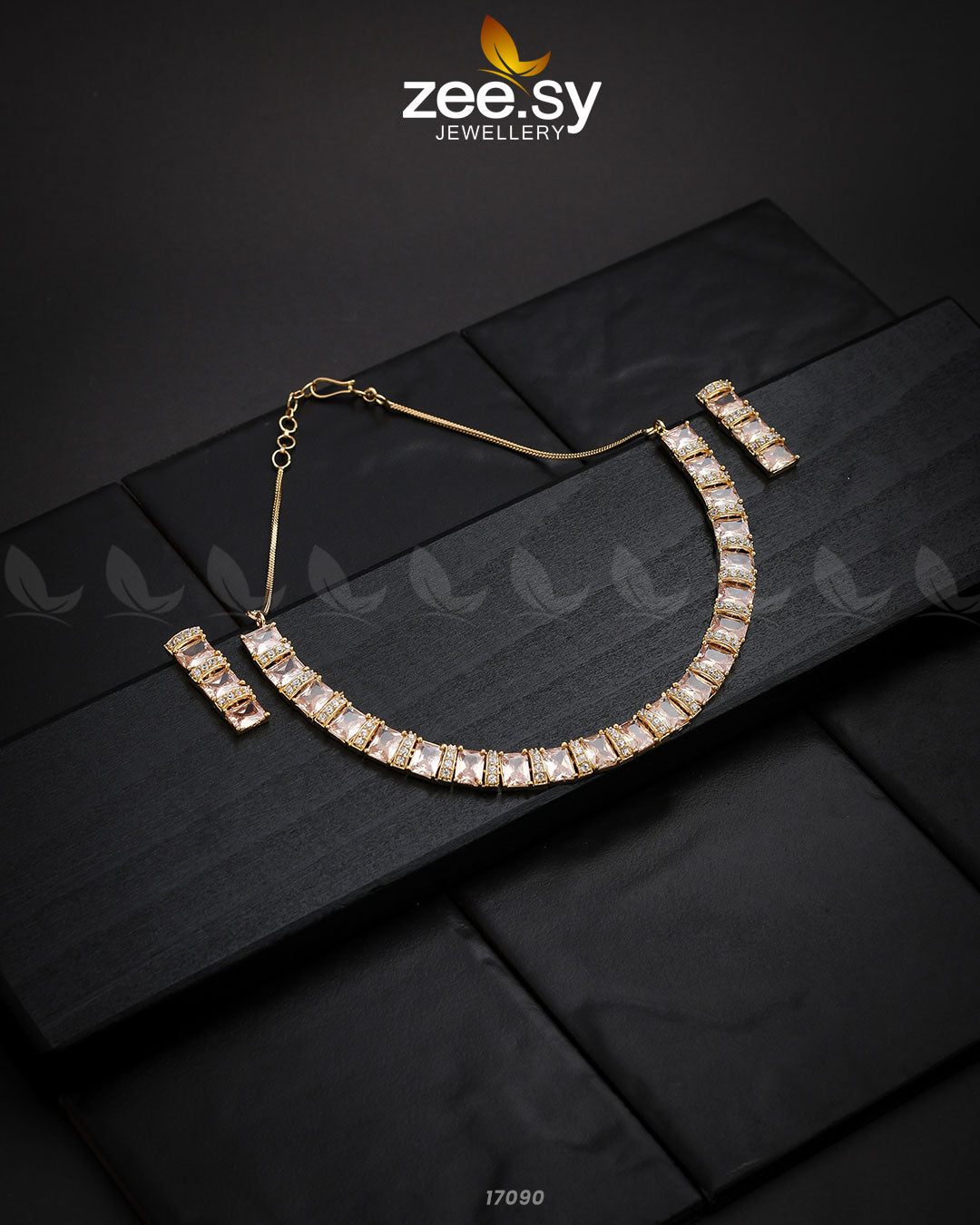Shimmering Necklace - Libasekhas