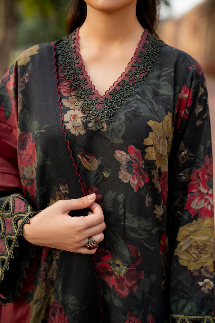 Baroque | Luxury Pret 25 | UF-724