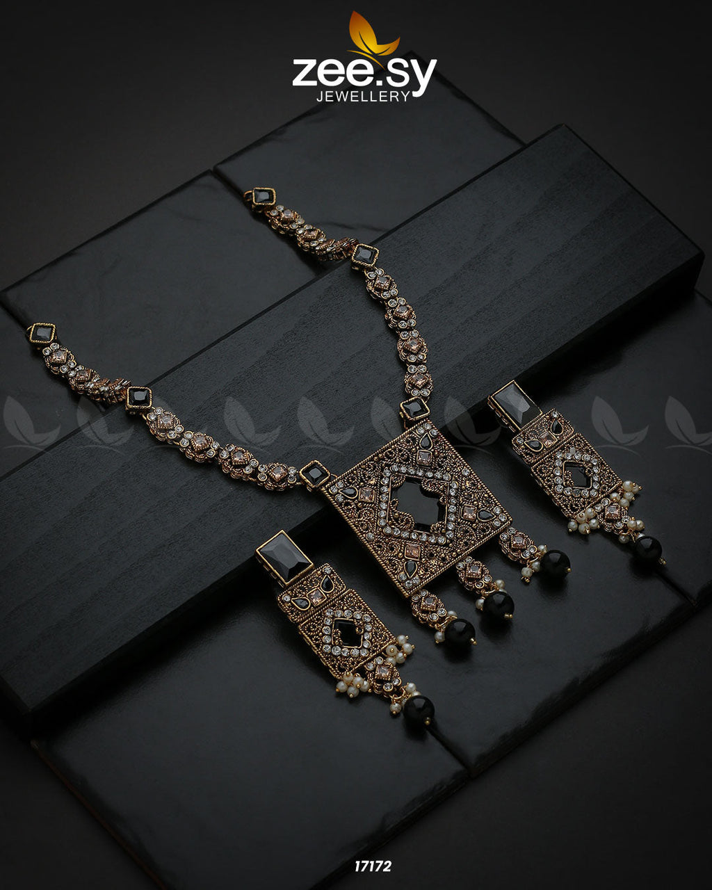 Captivating Crystals Necklace - Libasekhas