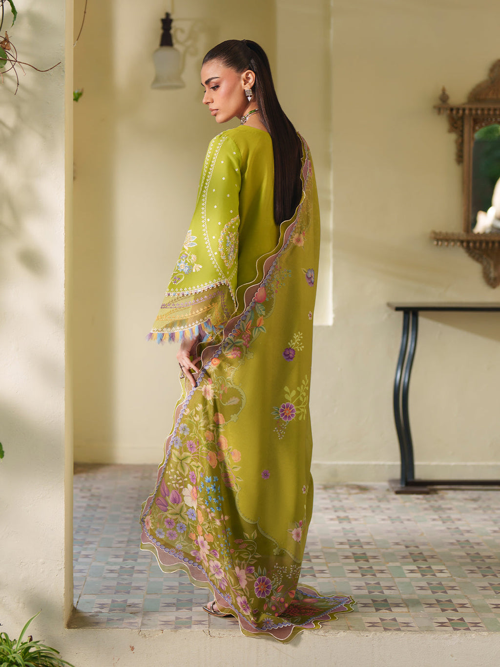 Bin Ilyas | Heritage Dore | 172-B