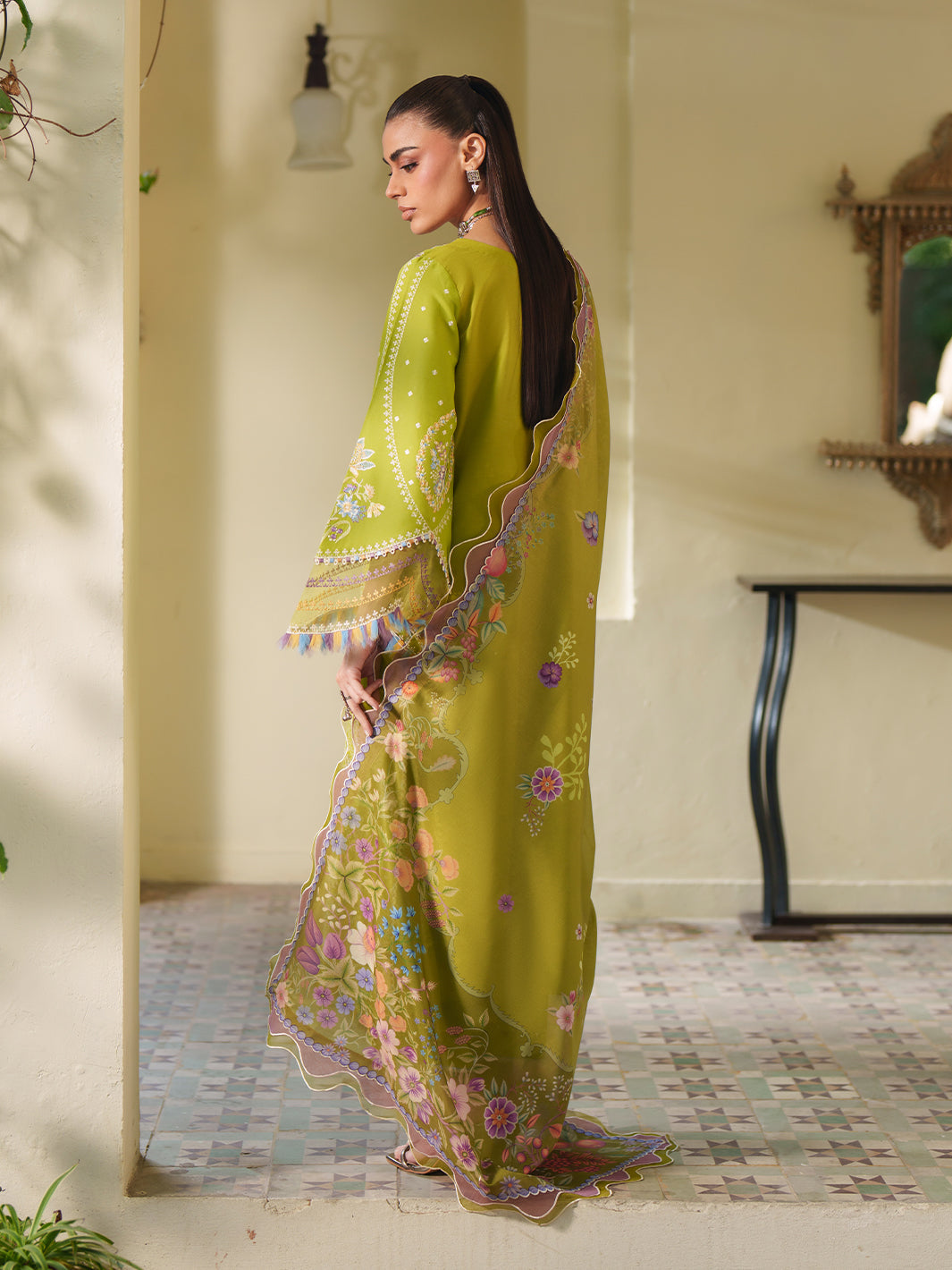 Bin Ilyas | Heritage Dore | 172-B