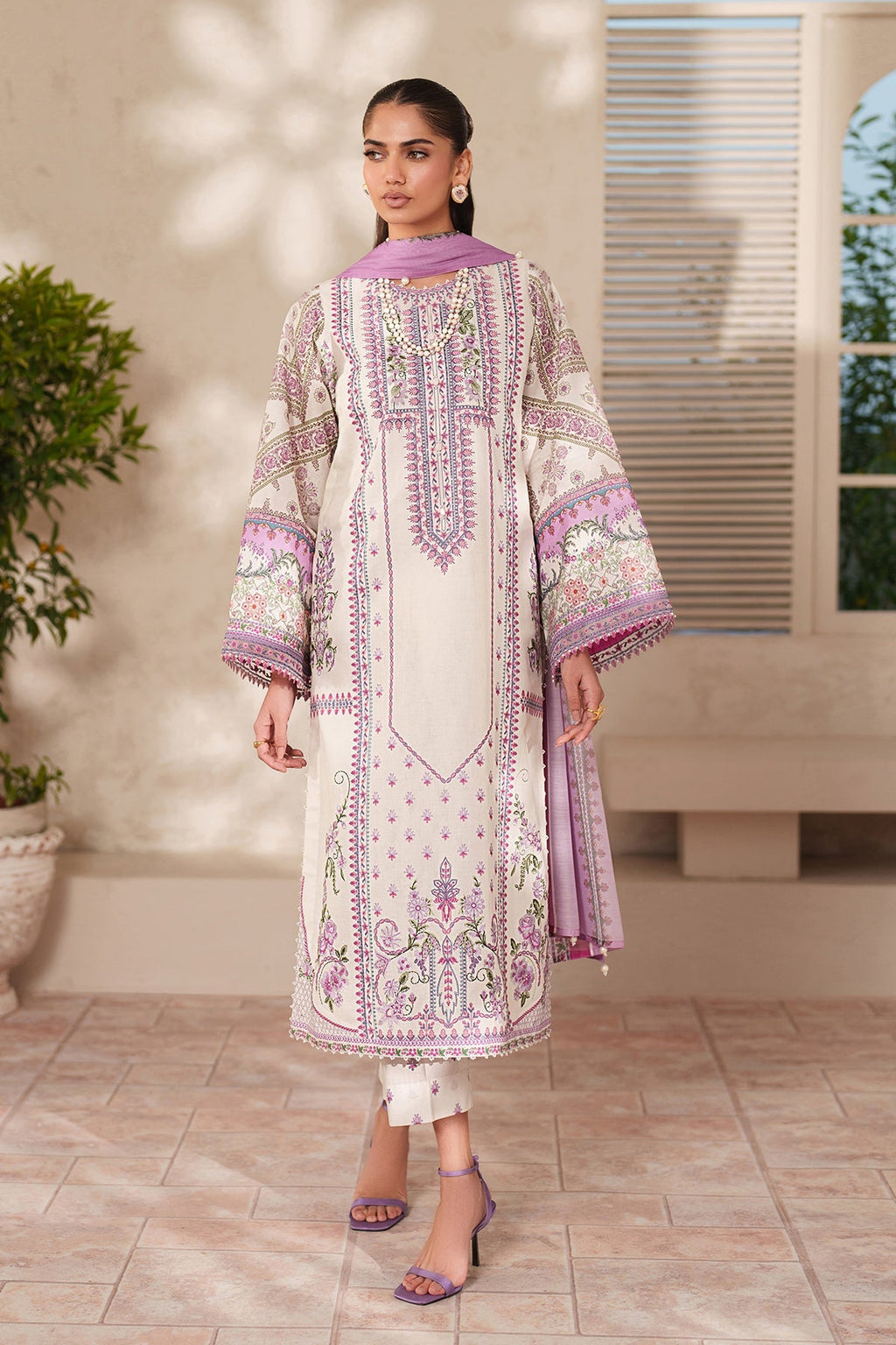 Baroque | Embroidered Lawn | SF-4411