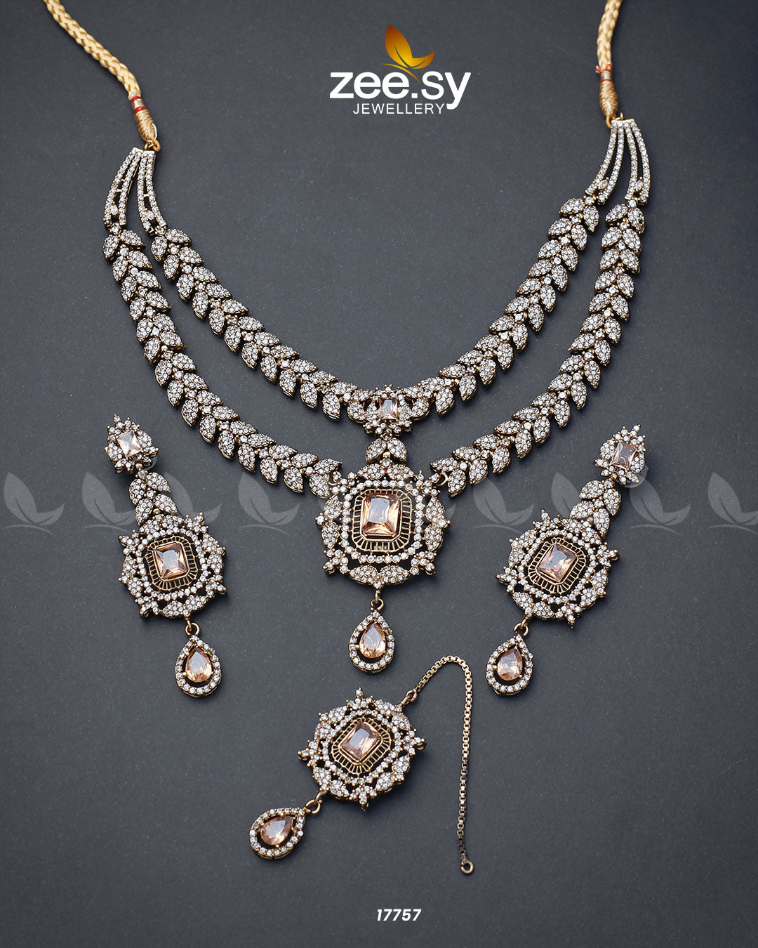 Fuchsia Necklace - Libasekhas