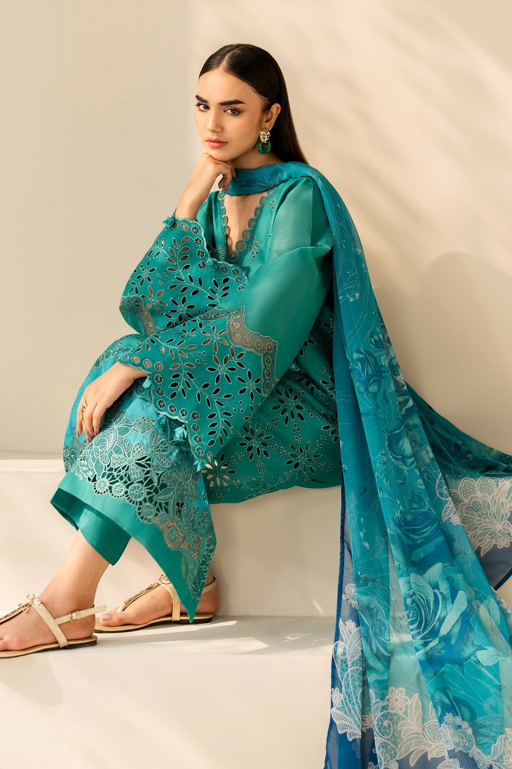 Baroque | Embroidered Lawn | SF-4275