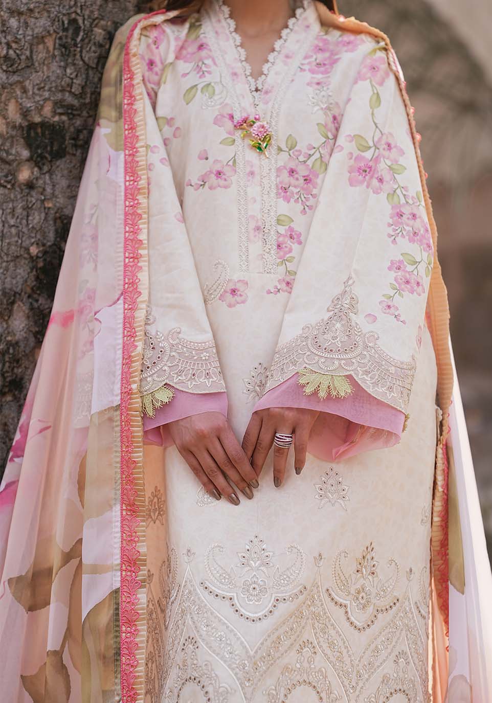 Zarqash | Luxe Lawn 26 | ZQL005