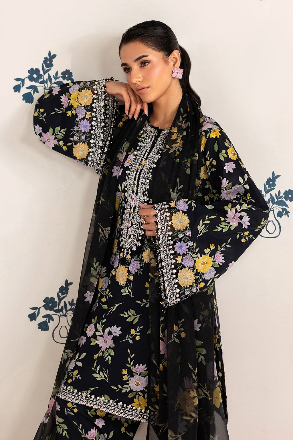 Baroque | Embroidered Lawn | SF-4465