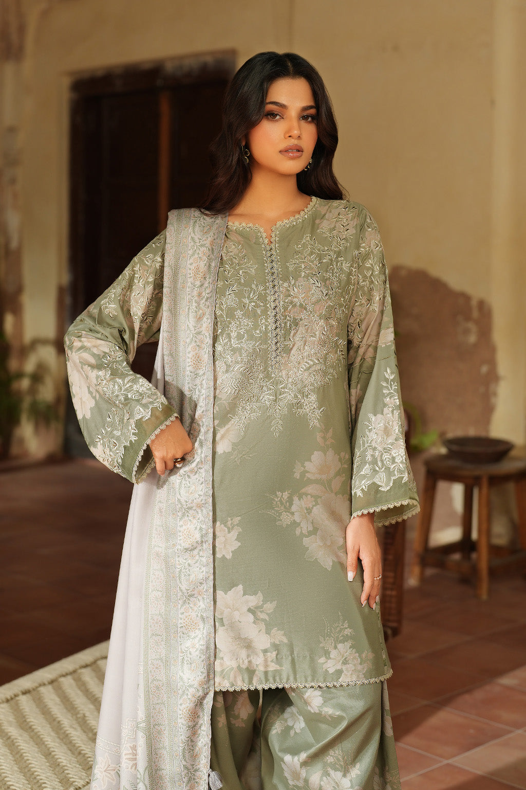 Iznik | Winter 25 | IPF-08