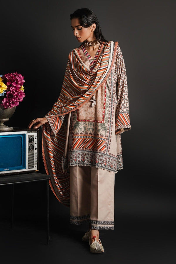 Sana Safinaz | Mahay Winter 23 | 18A