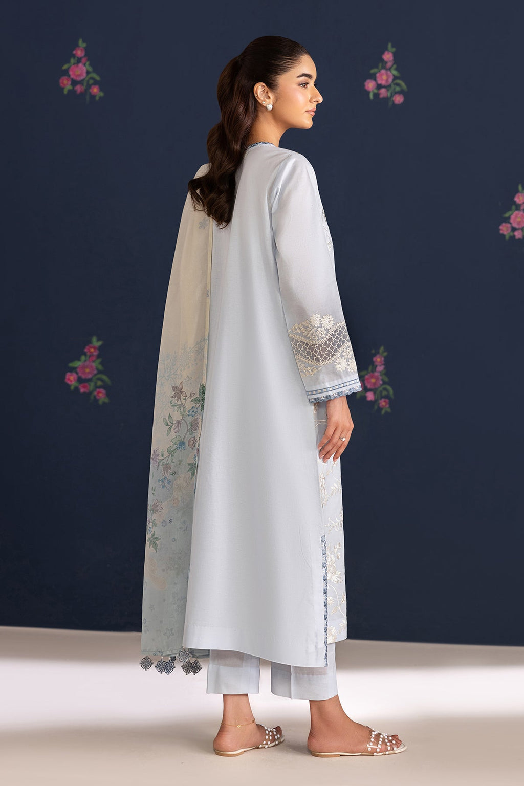Baroque | Embroidered Lawn | SF-4466